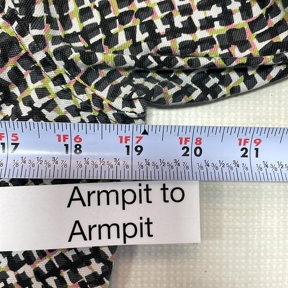 CAbi Jacket Cliffside Moto Zip Printed Blazer Black Pink Style 5099 Size Medium - Picture 9 of 11